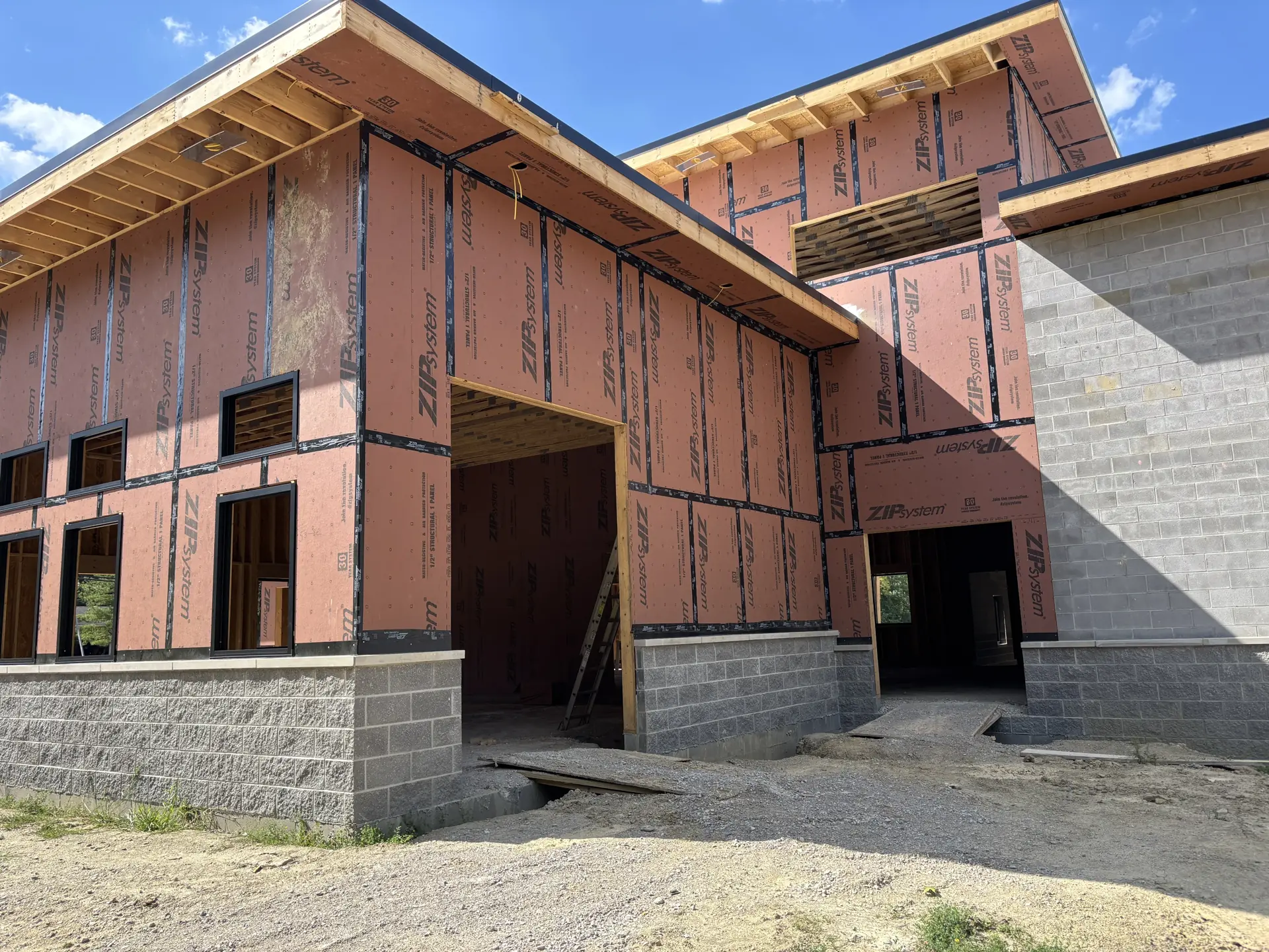 Garage bay with sheathing